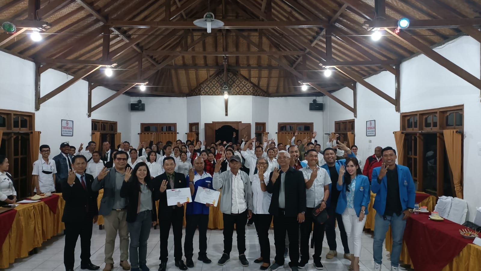 Pengabdian Kepada Masyarakat (PKM) Internasional Prodi Magister Ilmu Hukum PPS Unwar dengan Universidade Da Paz dan bekerjasama dengan Bawaslu Kabupaten Bangli 